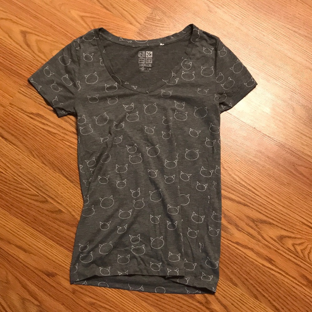 Nollie cat t-shirt